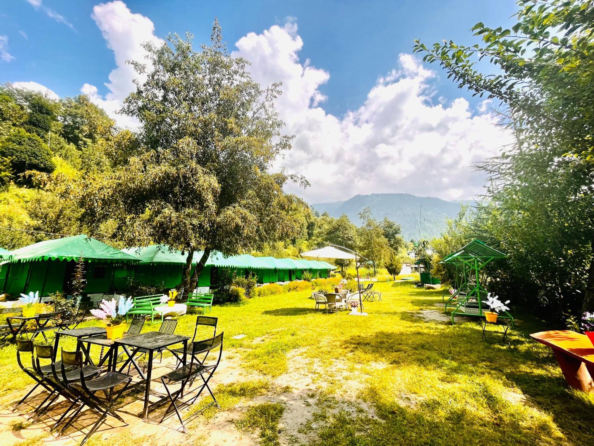 Himalayan Hill Queen Resort, Manali M98160-43400 Zewnętrze zdjęcie