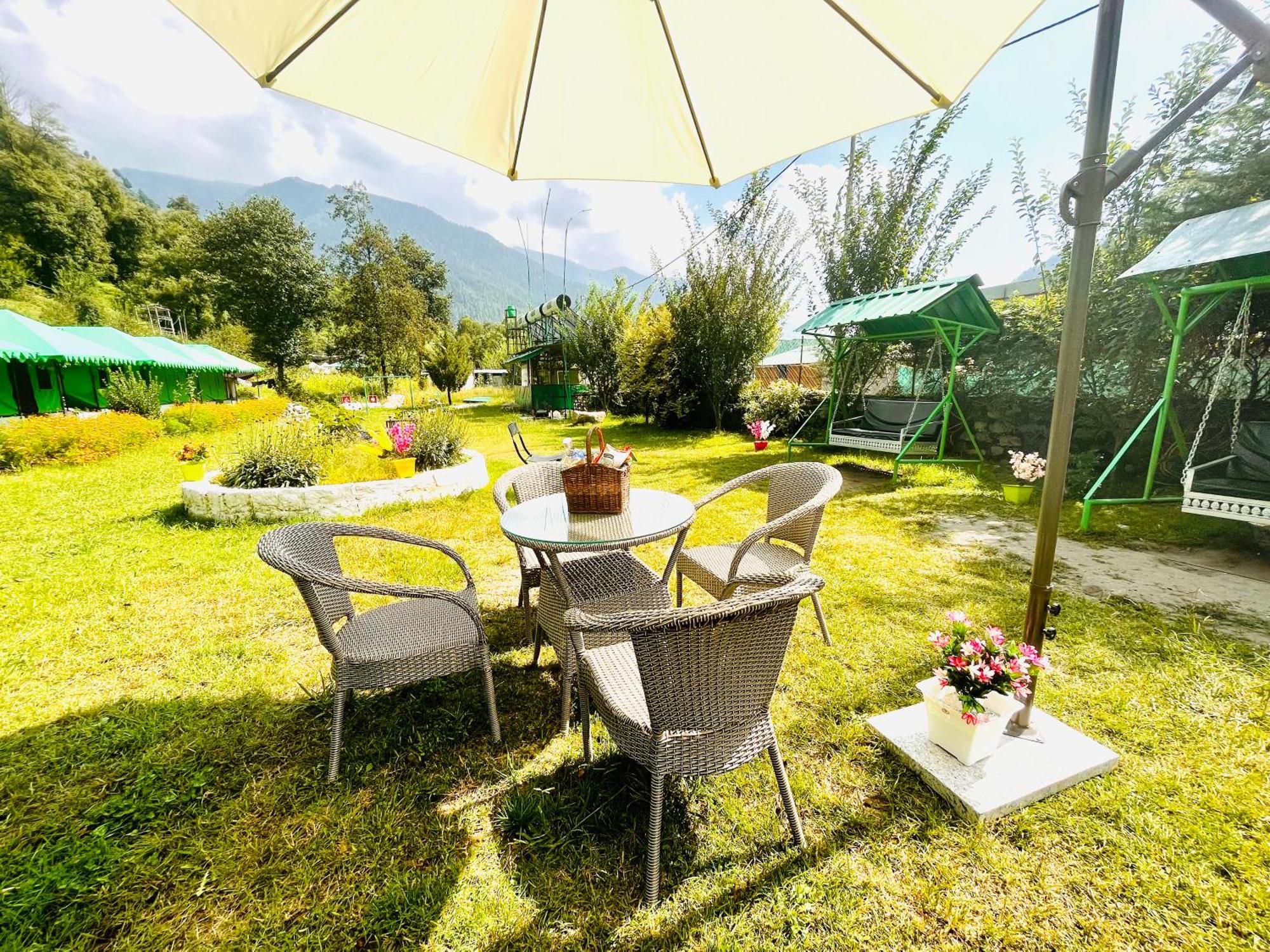 Himalayan Hill Queen Resort, Manali M98160-43400 Zewnętrze zdjęcie