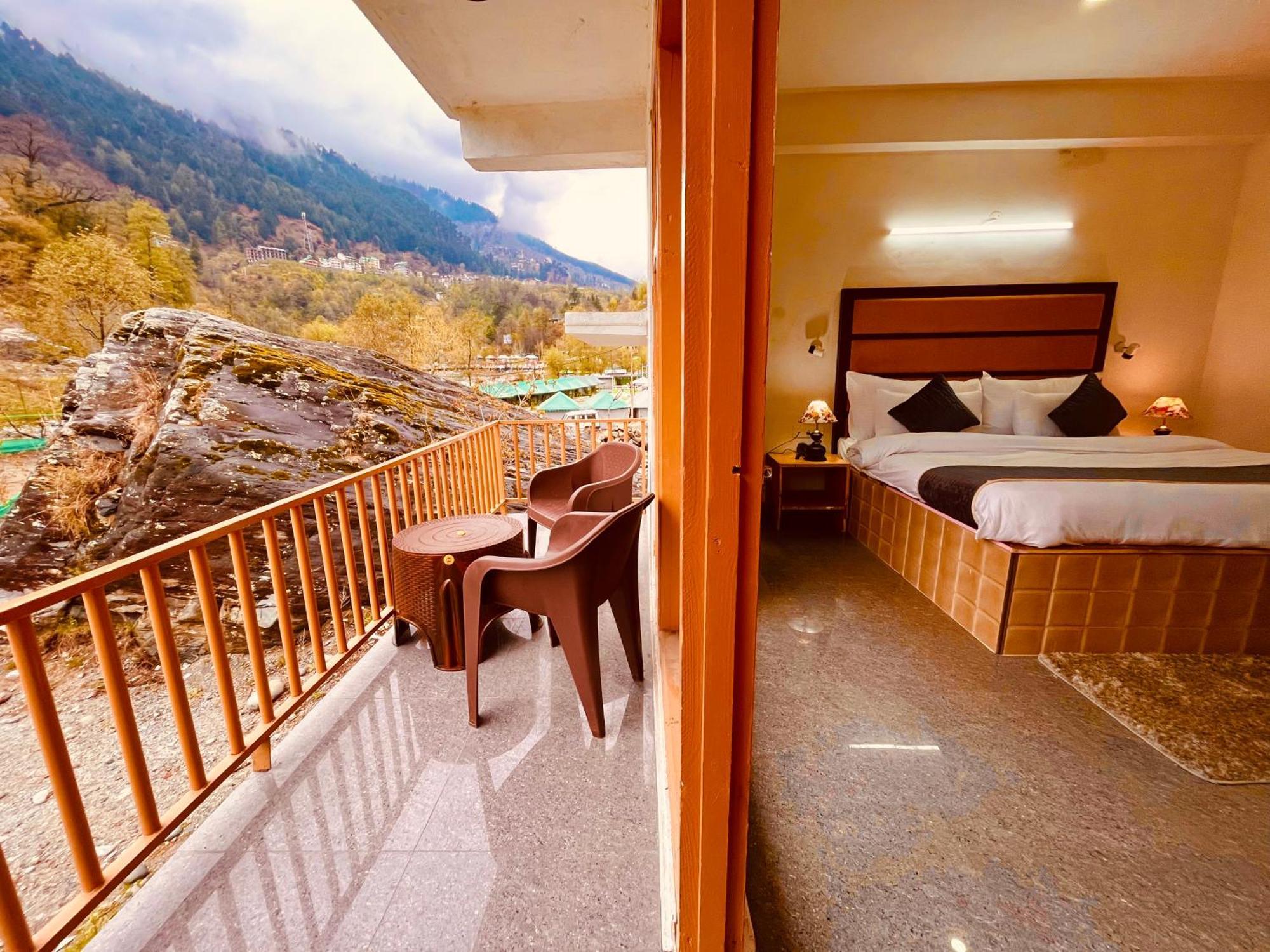 Himalayan Hill Queen Resort, Manali M98160-43400 Zewnętrze zdjęcie